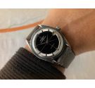 UNIVERSAL GENEVE POLEROUTER DATE Ref. 204612/2 Reloj suizo antiguo automático Cal. 218-2. GLOSSY DIAL *** ESPECTACULAR ***