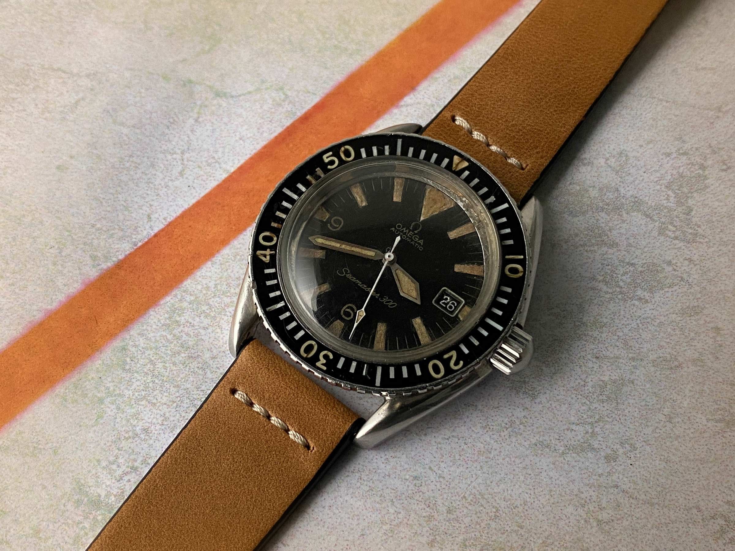 OMEGA SEAMASTER 300 BIG TRIANGLE DIVER 1969 Vintage swiss