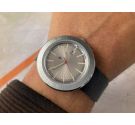 N.O.S. LIP FLYING SAUCER Vintage wind-up watch Cal. R558 OVERSIZE *** NEW OLD STOCK ***