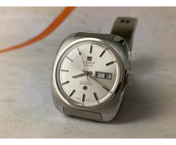 N.O.S. TISSOT SEASTAR Vintage Swiss automatic watch Ref. 46665-1X Cal. 2571 *** NEW OLD STOCK ***