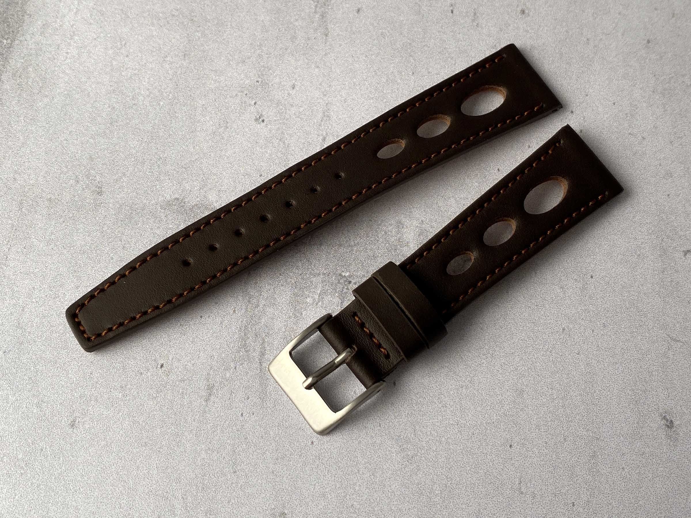 ELLIPTICAL HOLES Perforated Leather Watch Strap - VINTAGE DIVER - 19mm ...
