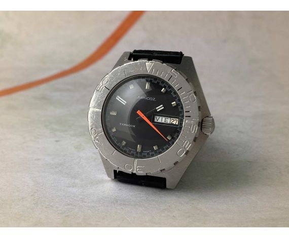 SANDOZ TYPHOON 1000M DIVER Reloj vintage suizo automático Cal. FHF 90-5 Ref. 5940 CORONA ROSCADA *** ICÓNICO ***