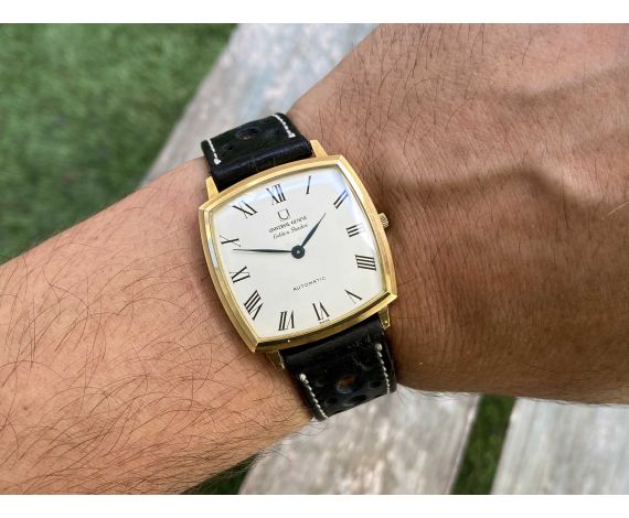 UNIVERSAL GENEVE GOLDEN SHADOW Automatic vintage Swiss watch 18K YELLOW GOLD Cal. 66 Ref. 166100/01 *** ELEGANT ***