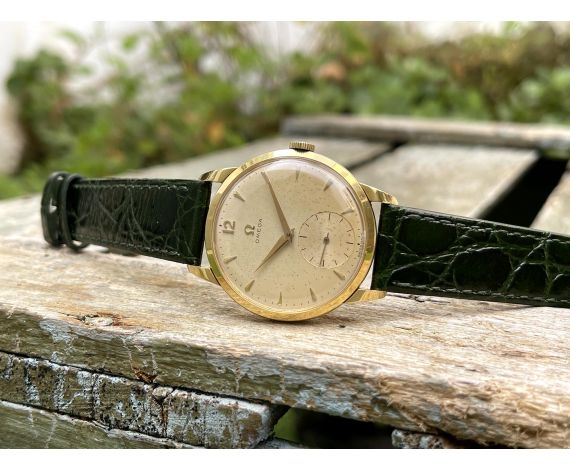 OMEGA JUMBO 1954 Vintage Swiss hand-wound watch 18K GOLD - 0.750 Cal. 266 Ref. 2685 *** ALL ORIGINAL ***