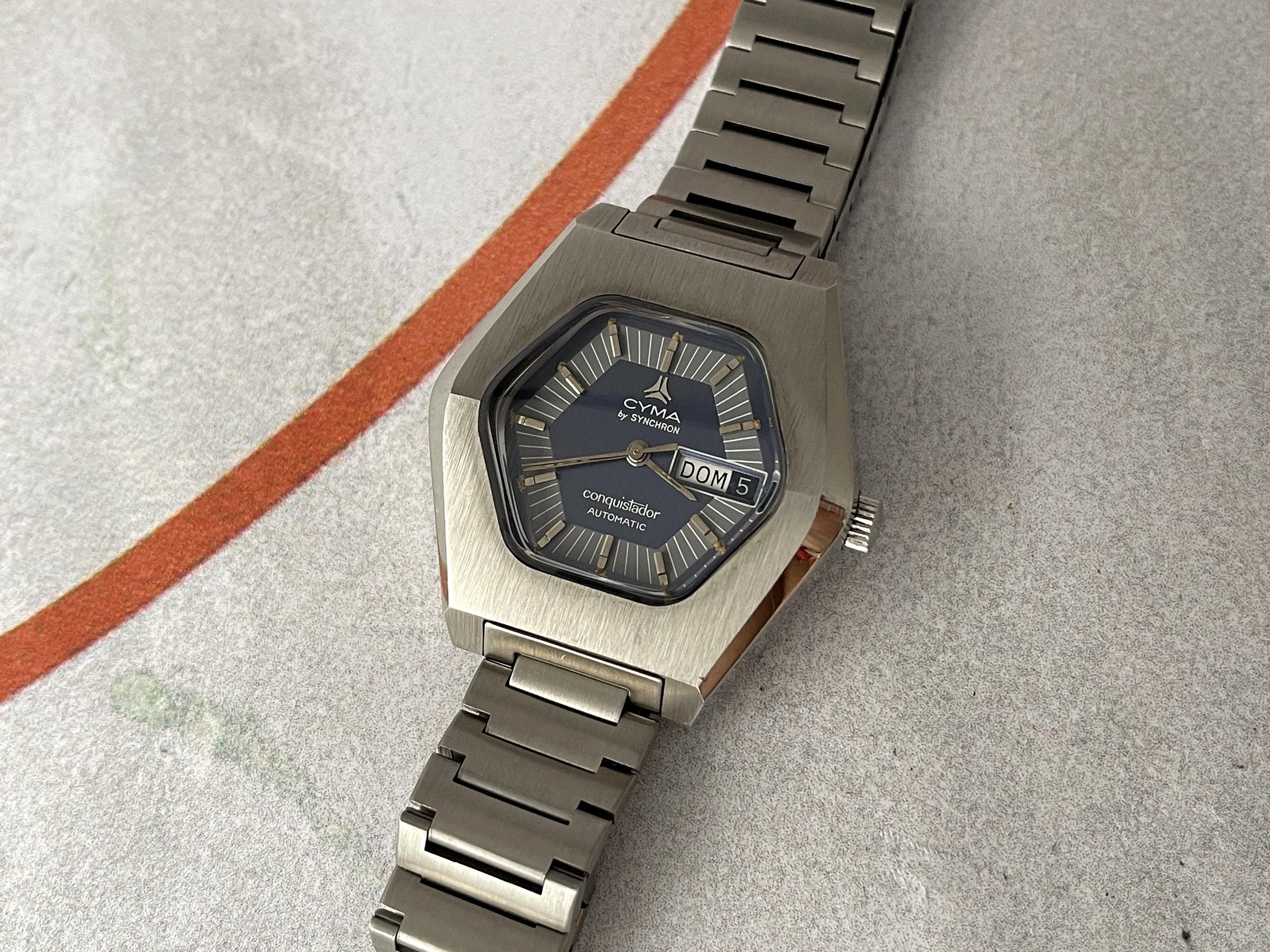 CYMA CONQUISTADOR AUTOMATIC by SYNCHRON Reloj antiguo suizo automático Cal. Synchron 68 GIGANTE *** RAREZA ***