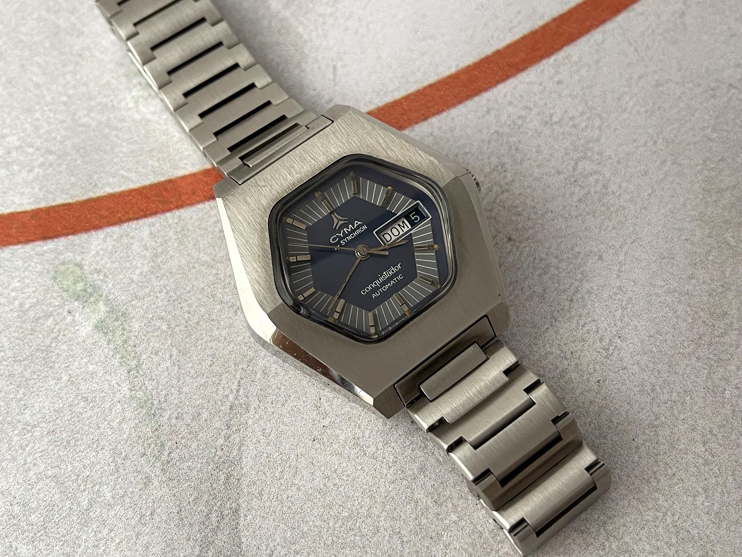 CYMA CONQUISTADOR AUTOMATIC by SYNCHRON Reloj antiguo suizo automático Cal. Synchron 68 GIGANTE *** RAREZA ***