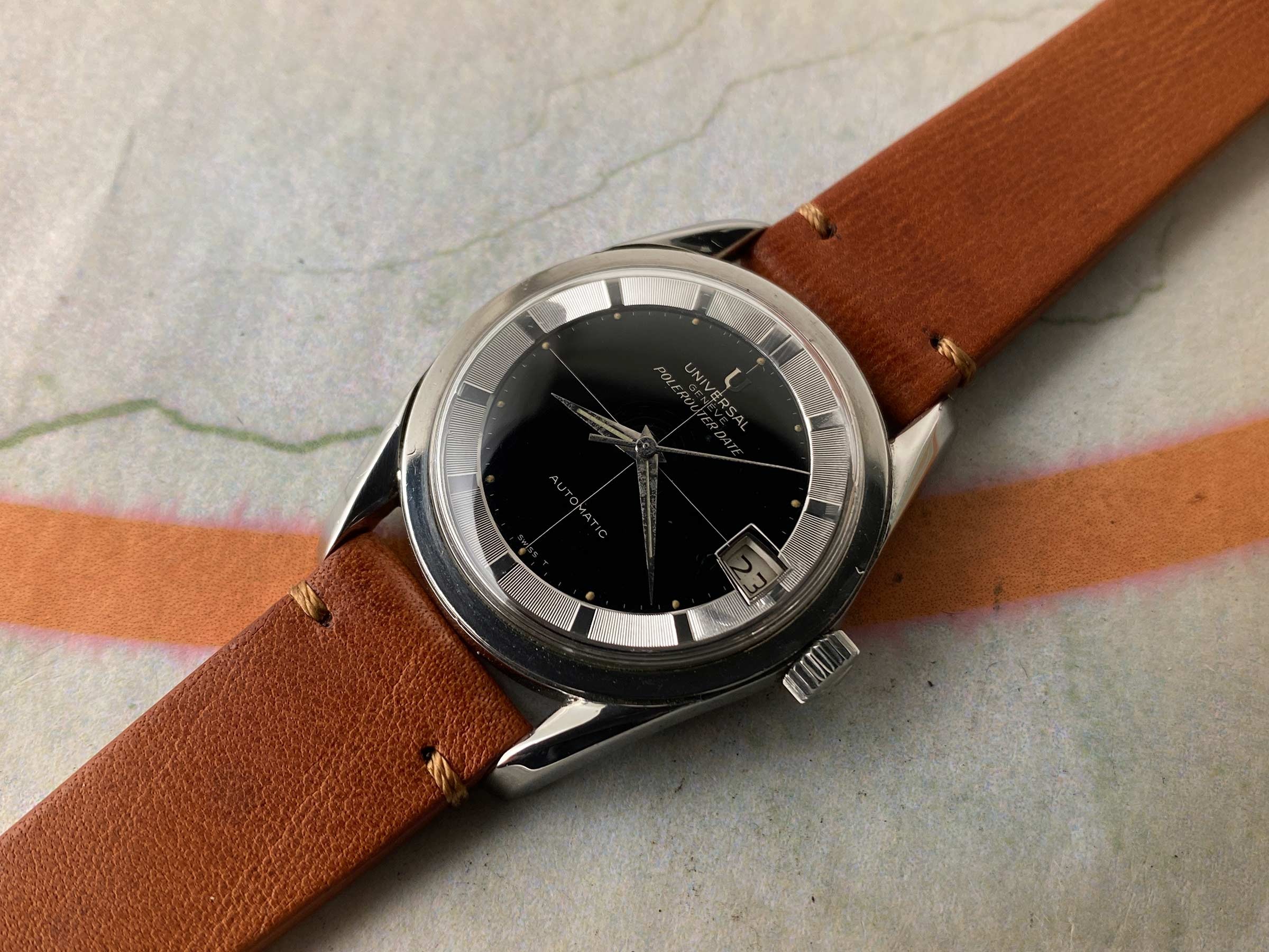 UNIVERSAL GENEVE POLEROUTER DATE Ref. 204612-2 Reloj suizo antiguo automático Cal. 218-2. GLOSSY DIAL *** ESPECTACULAR ***