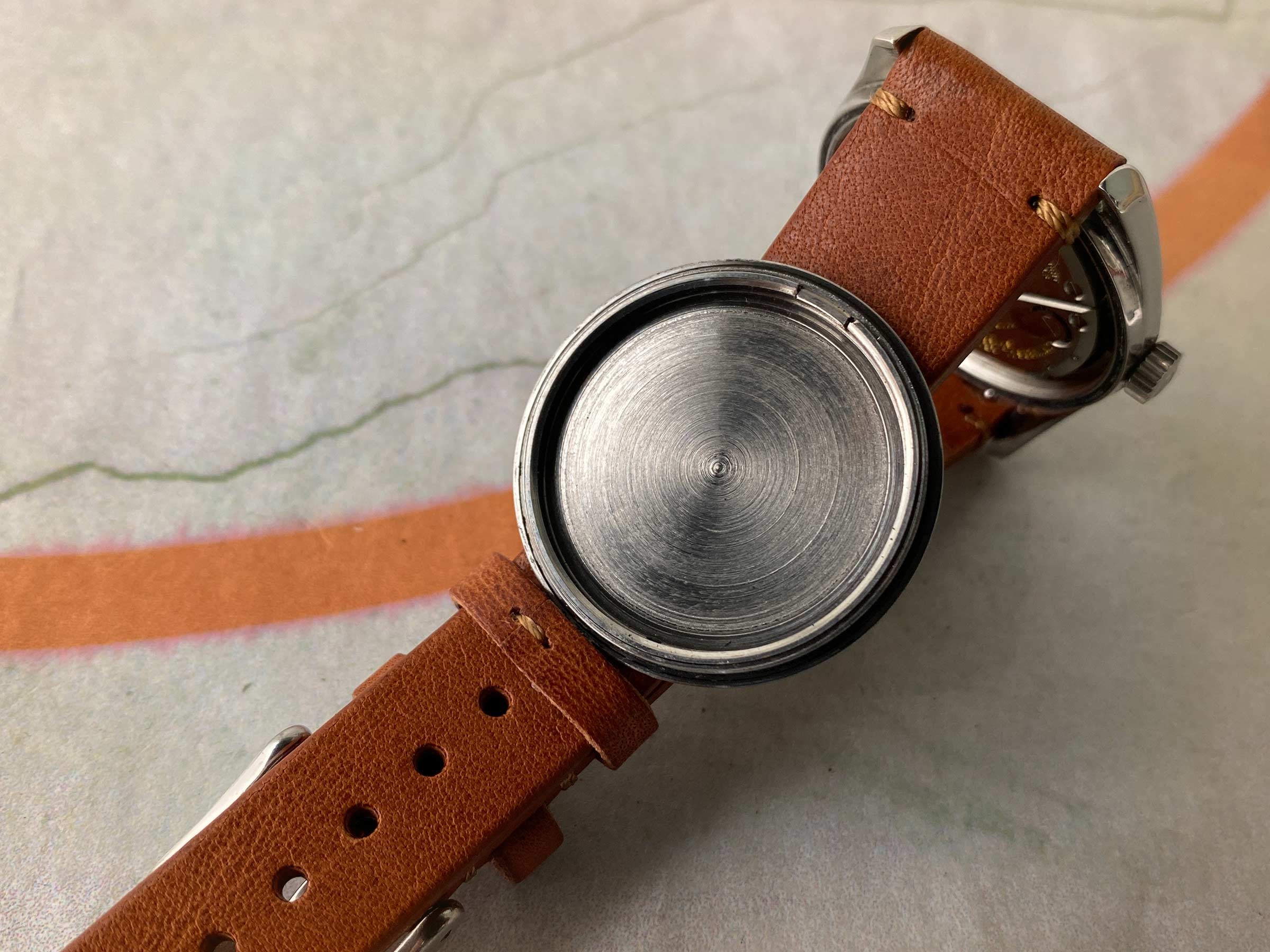 UNIVERSAL GENEVE POLEROUTER DATE Ref. 204612-2 Reloj suizo antiguo automático Cal. 218-2. GLOSSY DIAL *** ESPECTACULAR ***