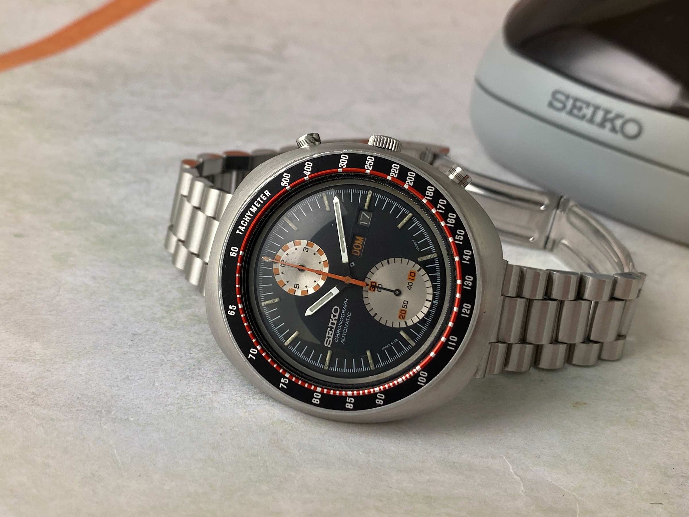 SEIKO UFO Reloj Cronógrafo antiguo automático 1977 Cal. 6138B JAPAN J Ref. 6138-0011 CON ESTUCHE *** PRECIOSA CONDICIÓN ***