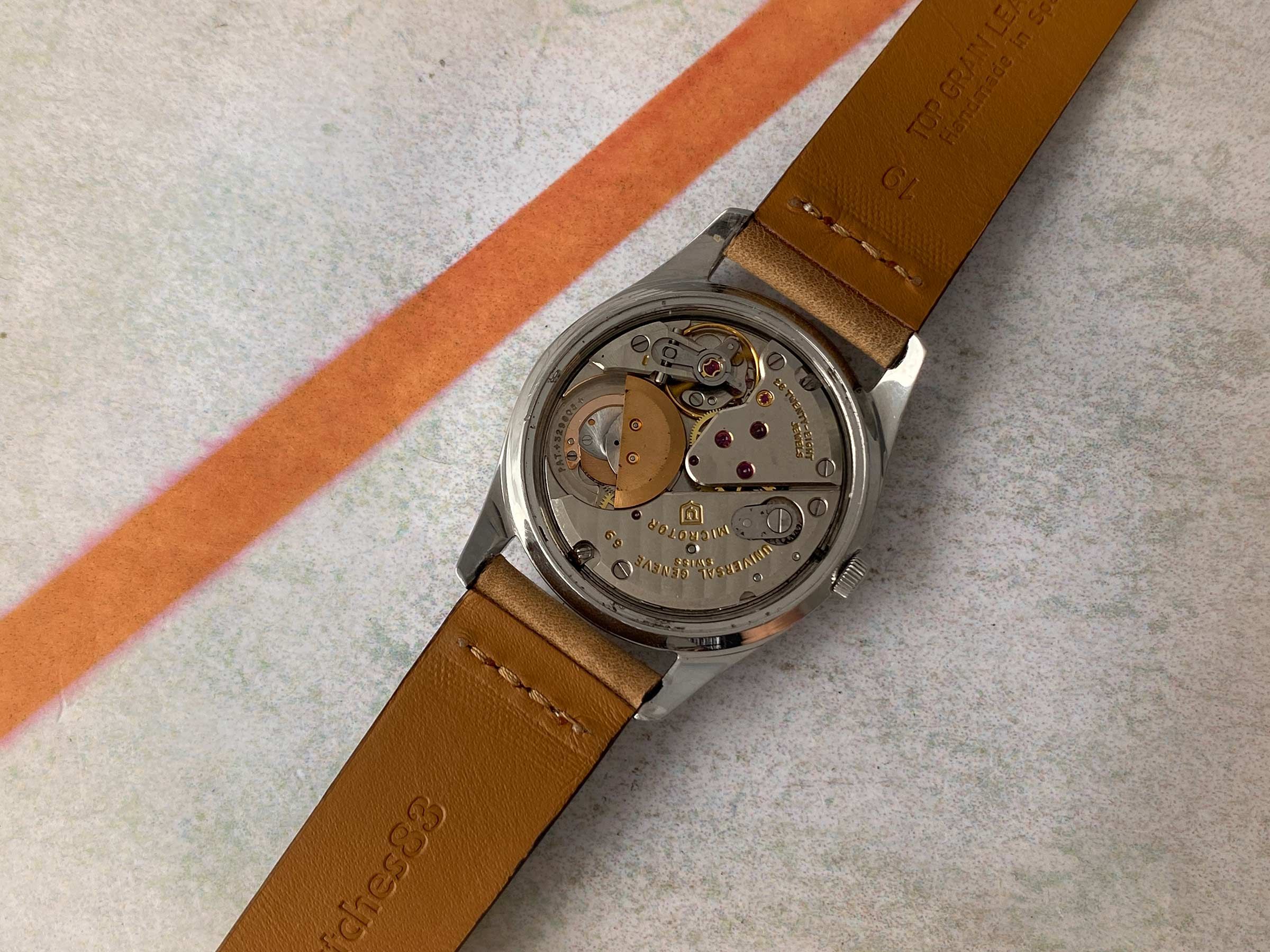 UNIVERSAL GENEVE POLEROUTER DATE Vintage swiss automatic watch Cal. 69 MICROTOR Ref. 869111/02 *** BEAUTIFUL ***