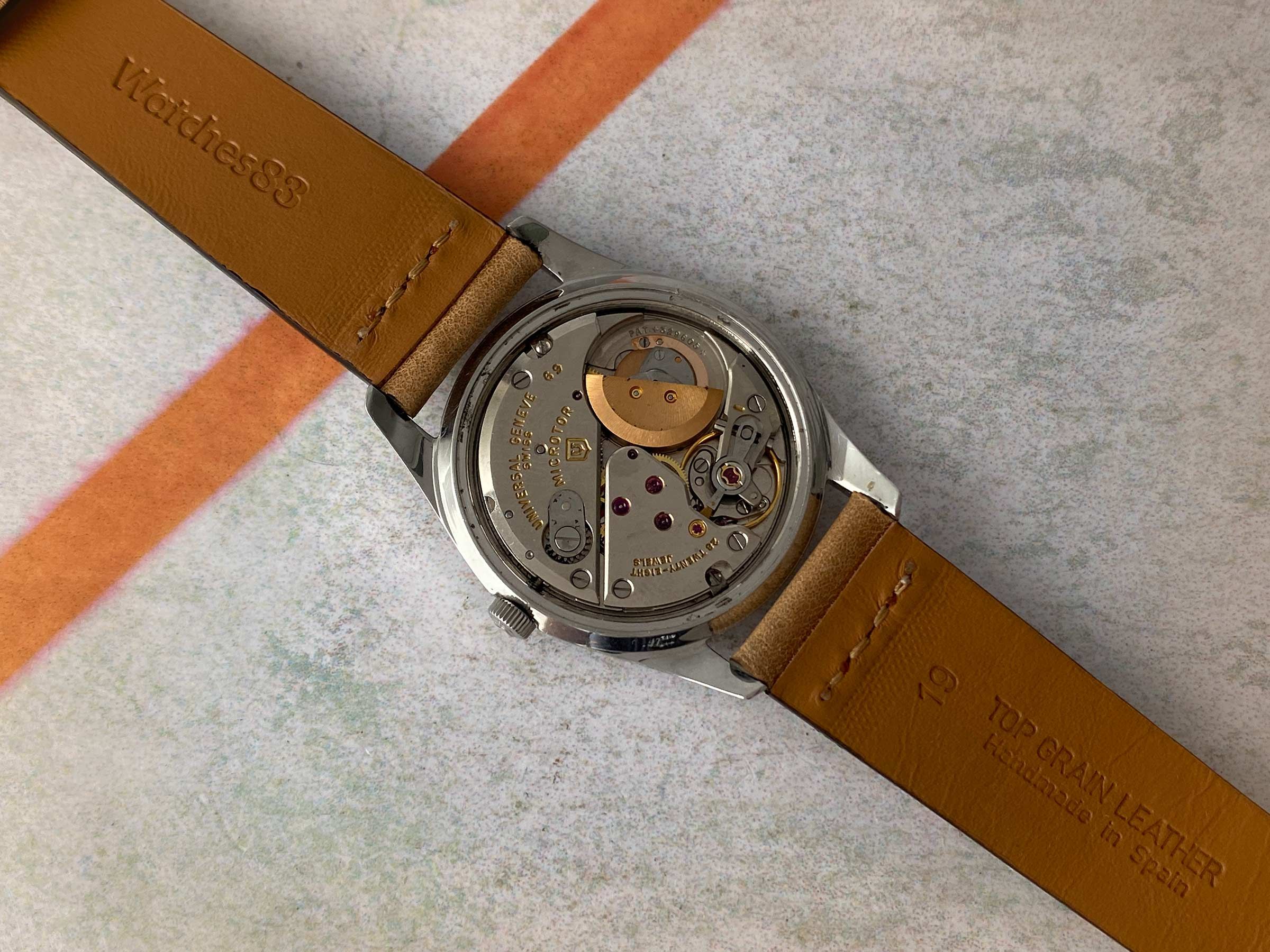 UNIVERSAL GENEVE POLEROUTER DATE Vintage swiss automatic watch Cal. 69 MICROTOR Ref. 869111/02 *** BEAUTIFUL ***