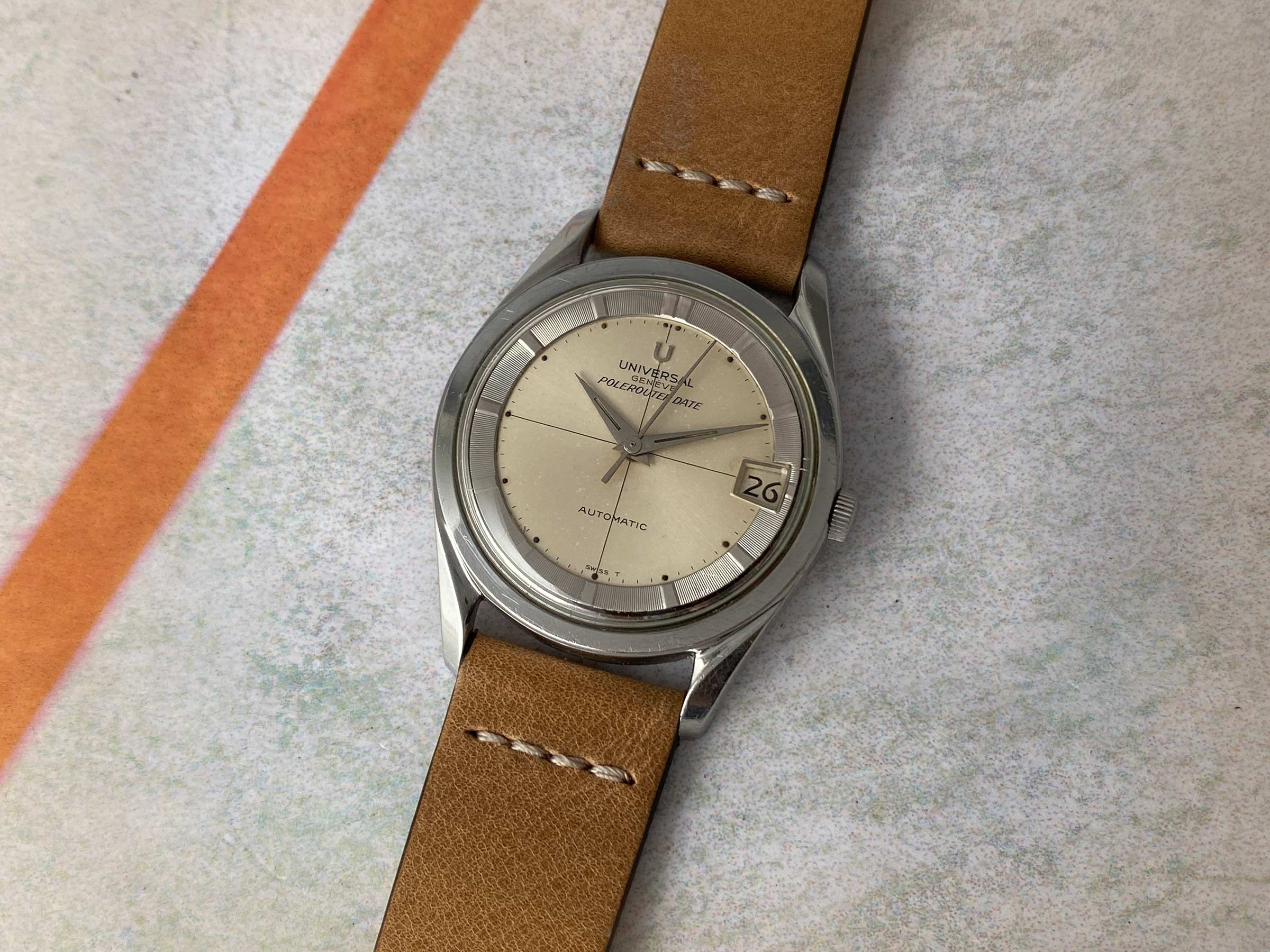 UNIVERSAL GENEVE POLEROUTER DATE Vintage swiss automatic watch Cal. 69 MICROTOR Ref. 869111/02 *** BEAUTIFUL ***