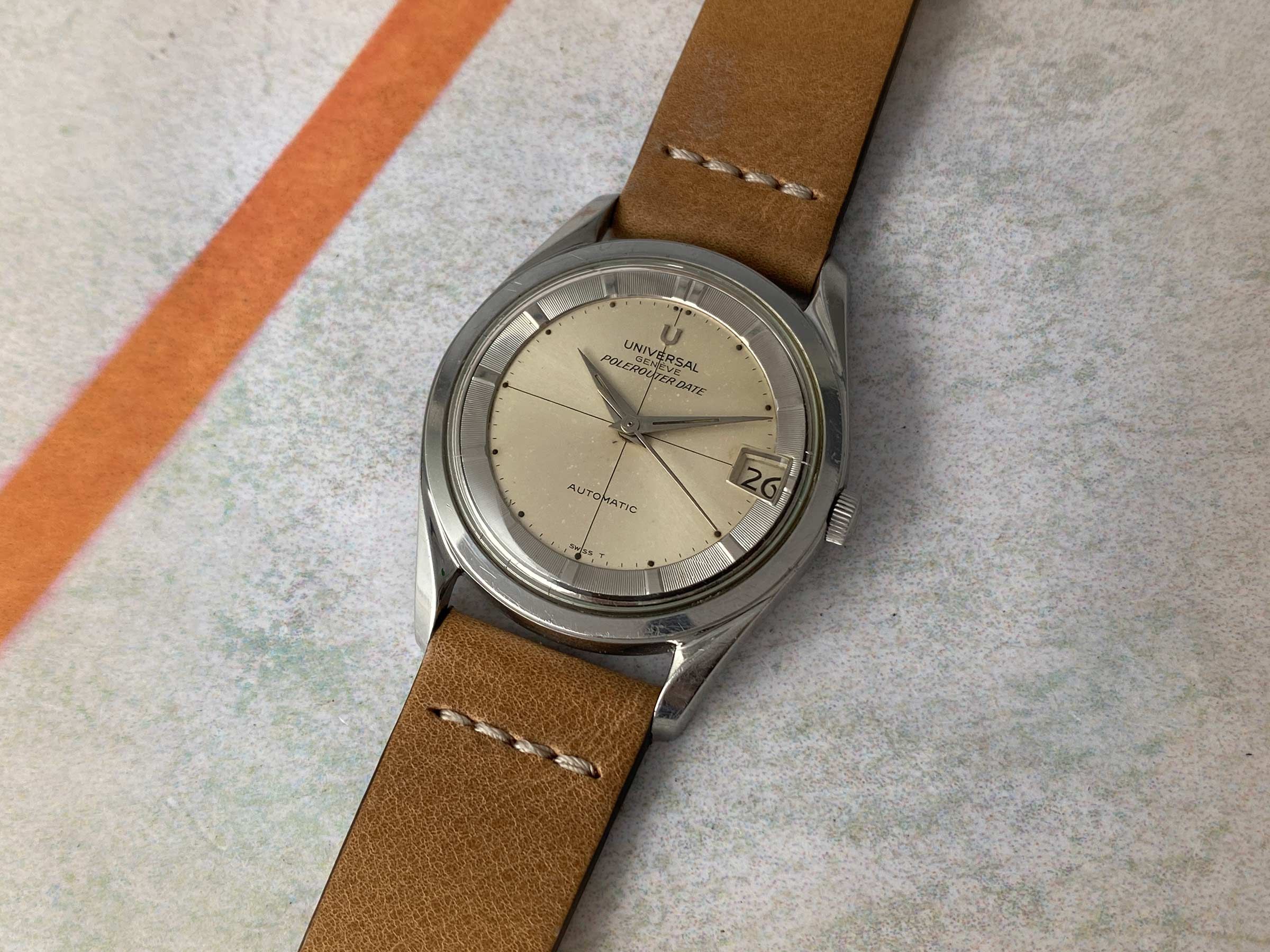 UNIVERSAL GENEVE POLEROUTER DATE Vintage swiss automatic watch Cal. 69 MICROTOR Ref. 869111/02 *** BEAUTIFUL ***