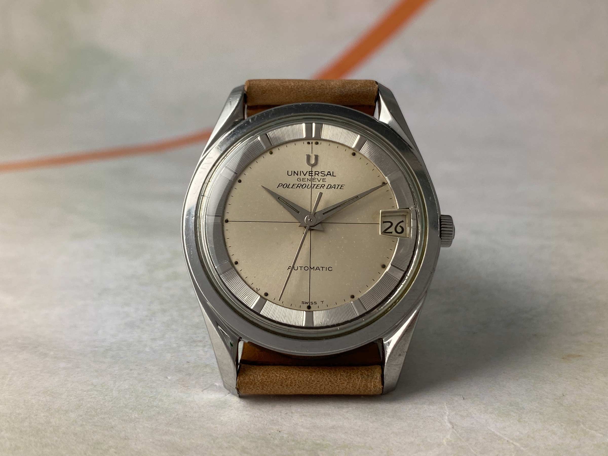 UNIVERSAL GENEVE POLEROUTER DATE Vintage swiss automatic watch Cal. 69 MICROTOR Ref. 869111/02 *** BEAUTIFUL ***