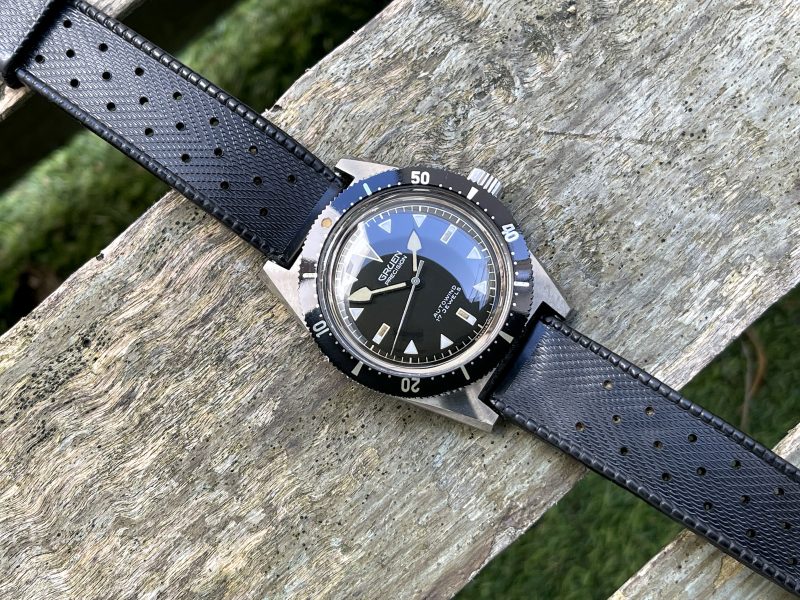 GRUEN PRECISION SKIN DIVER AUTOWIND 17 JEWELS - Vintage  display picture 1