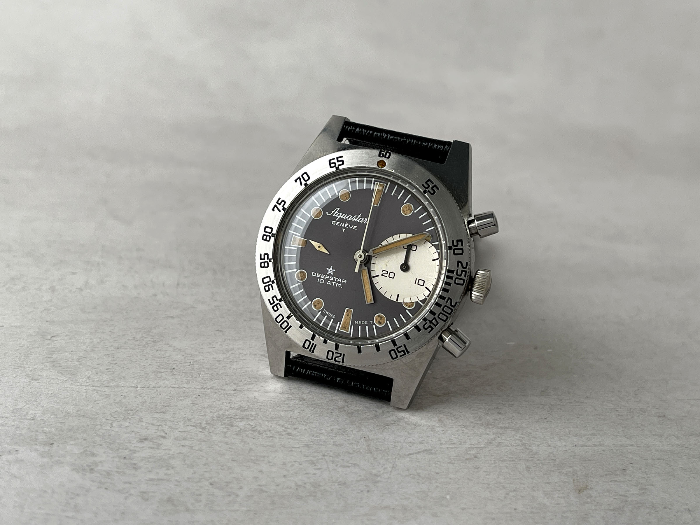 AQUASTAR DEEPSTAR 1968 (circa) - Reloj suizo antiguo de cuerda Referencia 92 Calibre Valjoux 92 - ICÓNICO *** IMPRESIONANTE ***