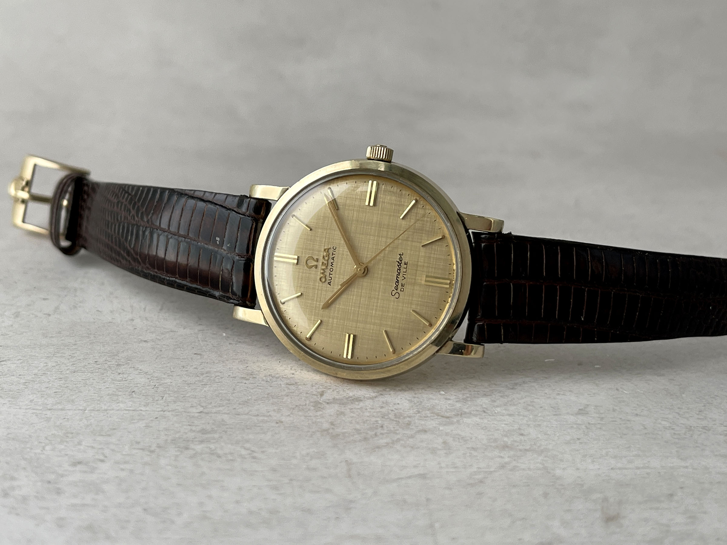 OMEGA SEAMASTER DE VILLE 1968 (circa) - Reloj suizo vintage automático Referencia 249768 Calibre 550 *** OVERSIZE ***