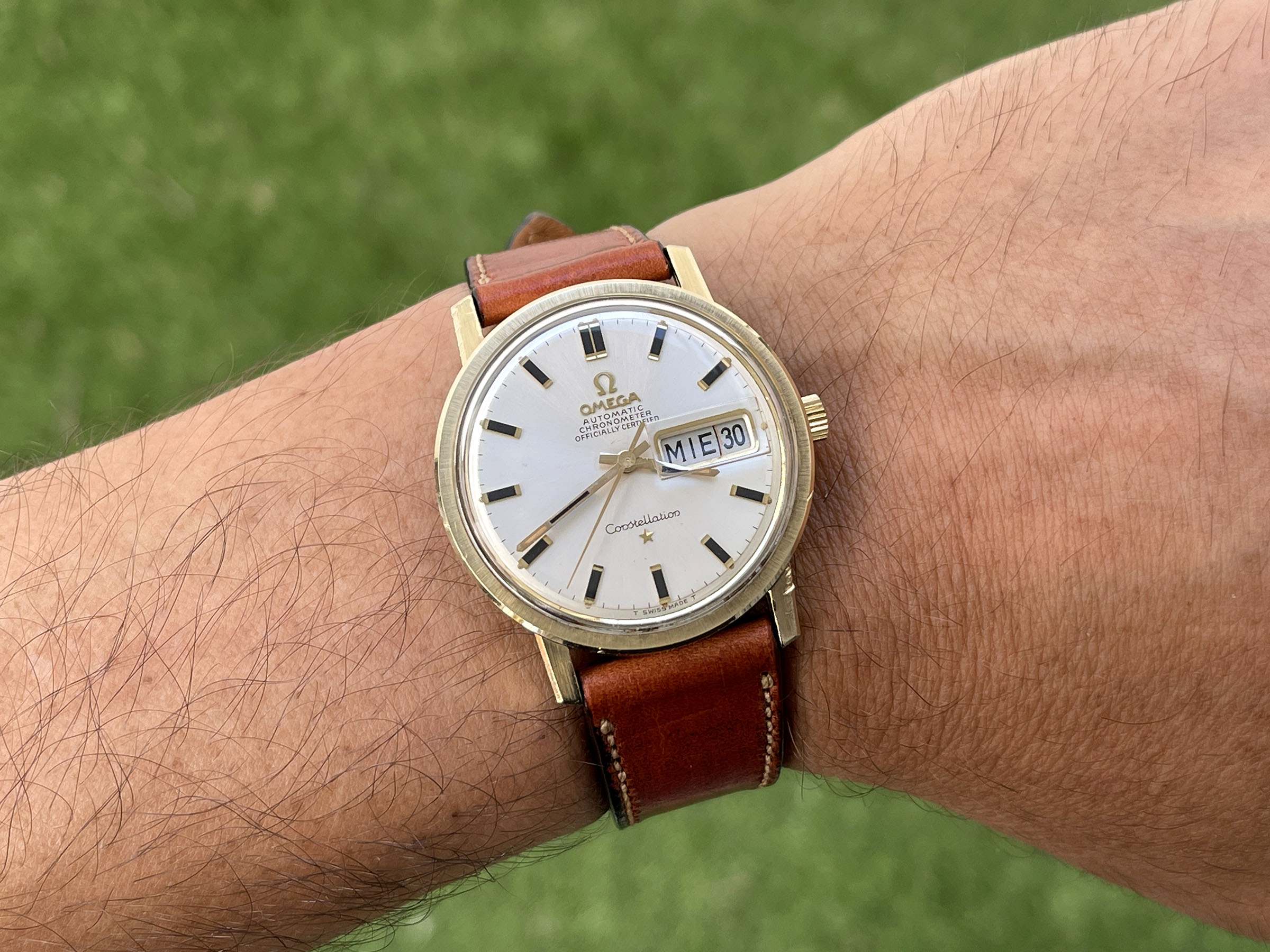 OMEGA CONSTELLATION CHRONOMETER OFFICIALLY CERTIFIED 1969 - Vintage Swiss Automatic Watch Reference 168.016 Caliber 751 *** BEAUTIFUL ***