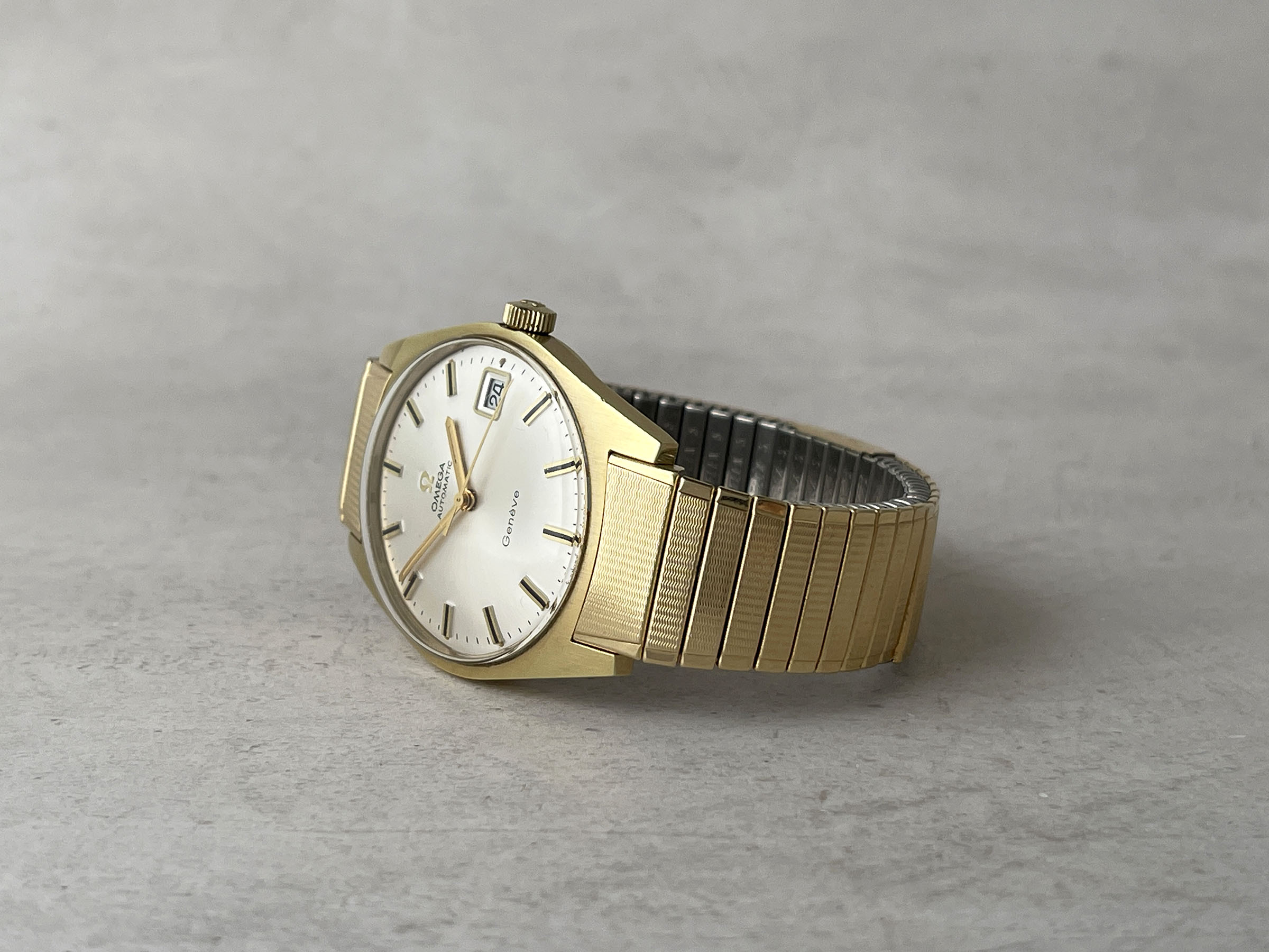 OMEGA GENÈVE 1970 (circa) - Vintage Swiss Automatic Watch Cal. 565 Ref. 166.041 - STUNNING CONDITION *** MINT ***