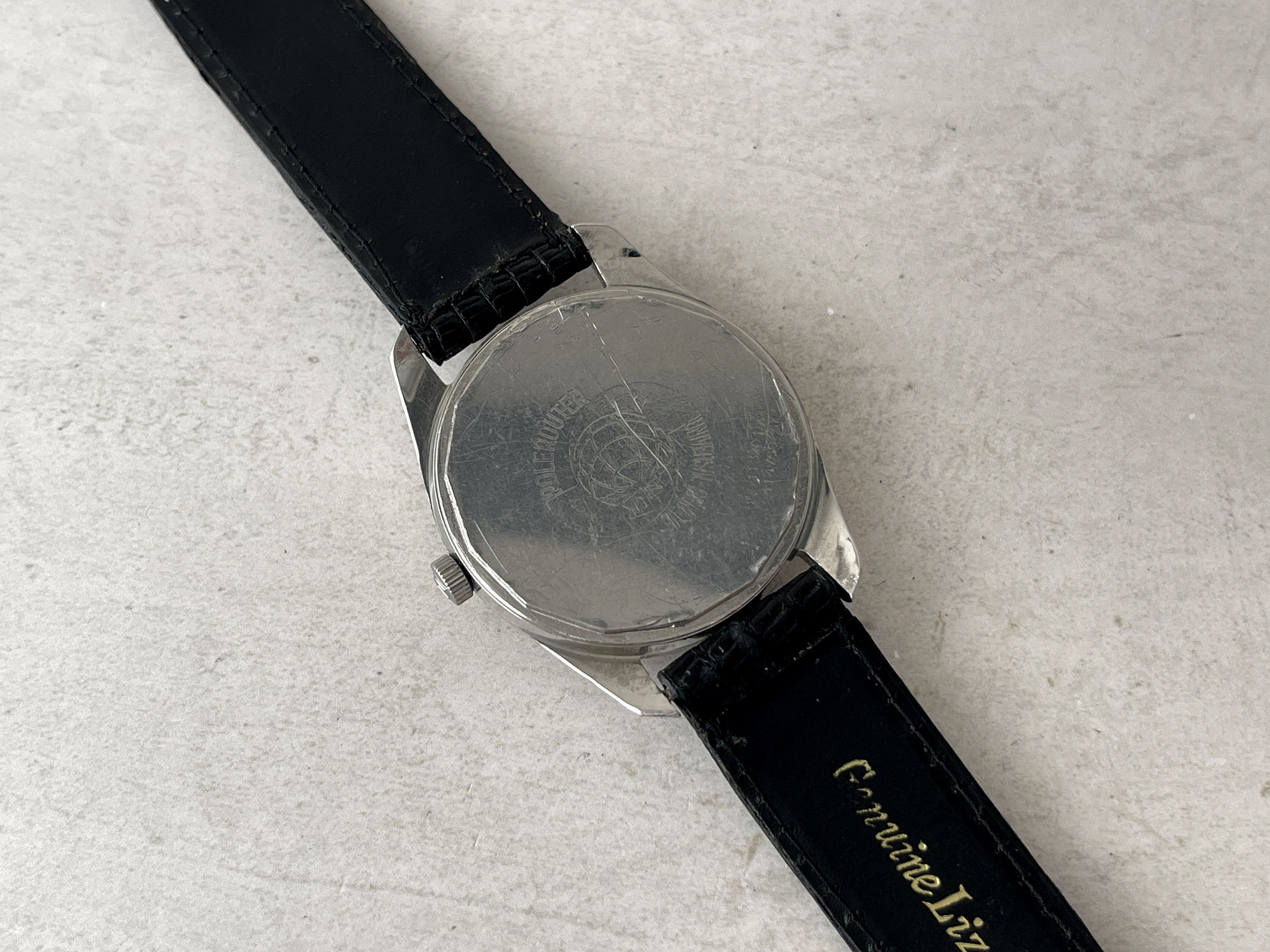 UNIVERSAL GENÈVE POLEROUTER DATE 1966 - Reloj vintage suizo automático Calibre 69 Ref. 869113/01 *** IMPRESIONANTE ESFERA NEGRA BRILLANTE ***