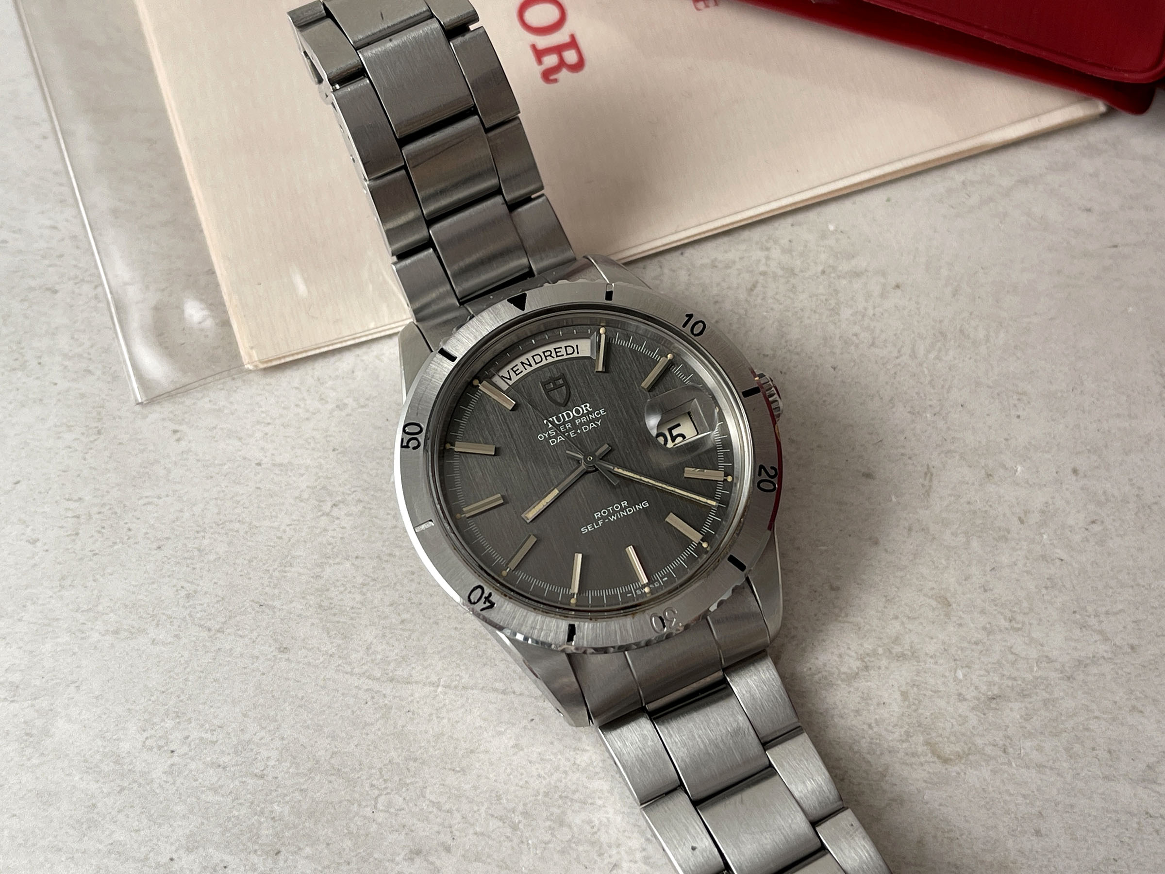 TUDOR OYSTER PRINCE DATE DAY "JUMBO" 1969 - Reloj suizo vintage automático Ref. 7020/0 Cal. AS 1895. CON ESTUCHE Y PAPELES *** MARAVILLOSO ***