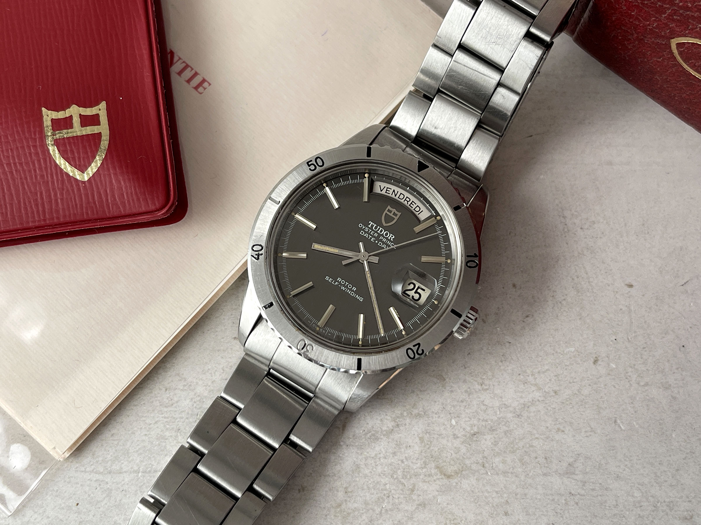 TUDOR OYSTER PRINCE DATE DAY "JUMBO" 1969 - Reloj suizo vintage automático Ref. 7020/0 Cal. AS 1895. CON ESTUCHE Y PAPELES *** MARAVILLOSO ***