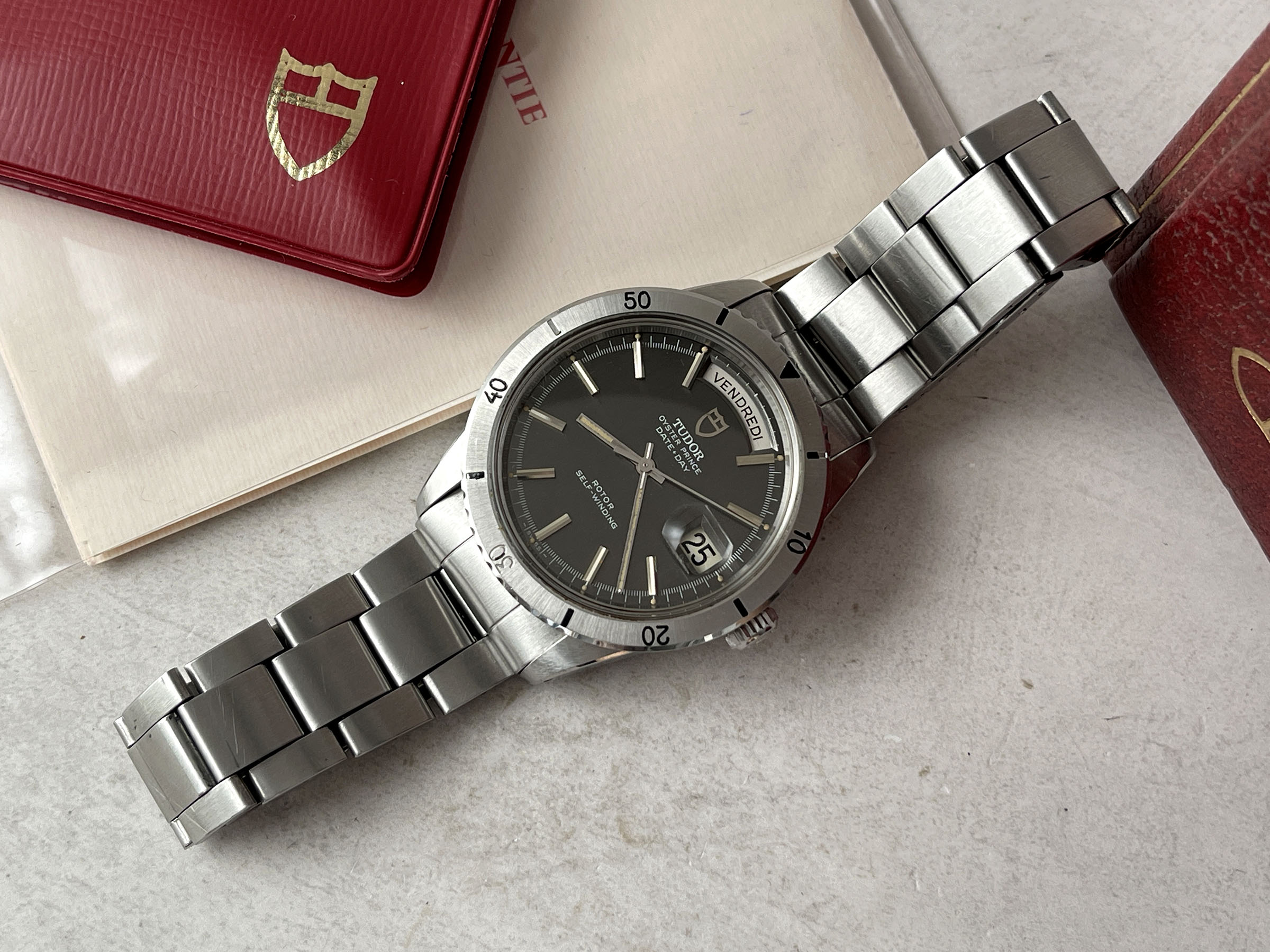 TUDOR OYSTER PRINCE DATE DAY "JUMBO" 1969 - Reloj suizo vintage automático Ref. 7020/0 Cal. AS 1895. CON ESTUCHE Y PAPELES *** MARAVILLOSO ***