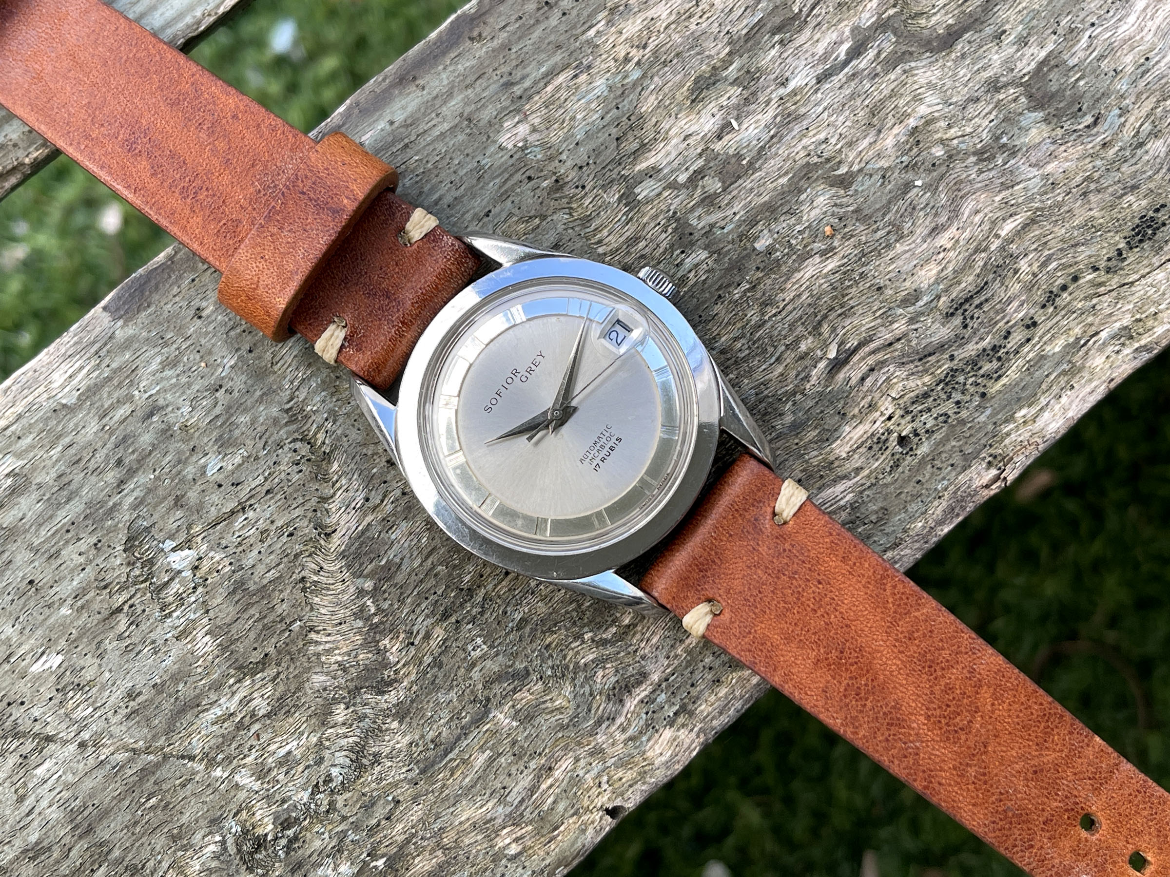 SOFIOR GREY 1965 (circa) - Vintage Swiss Automatic Watch Cal. FELSA 4007N Ref. 616-9 *** POLEROUTER STYLE ***