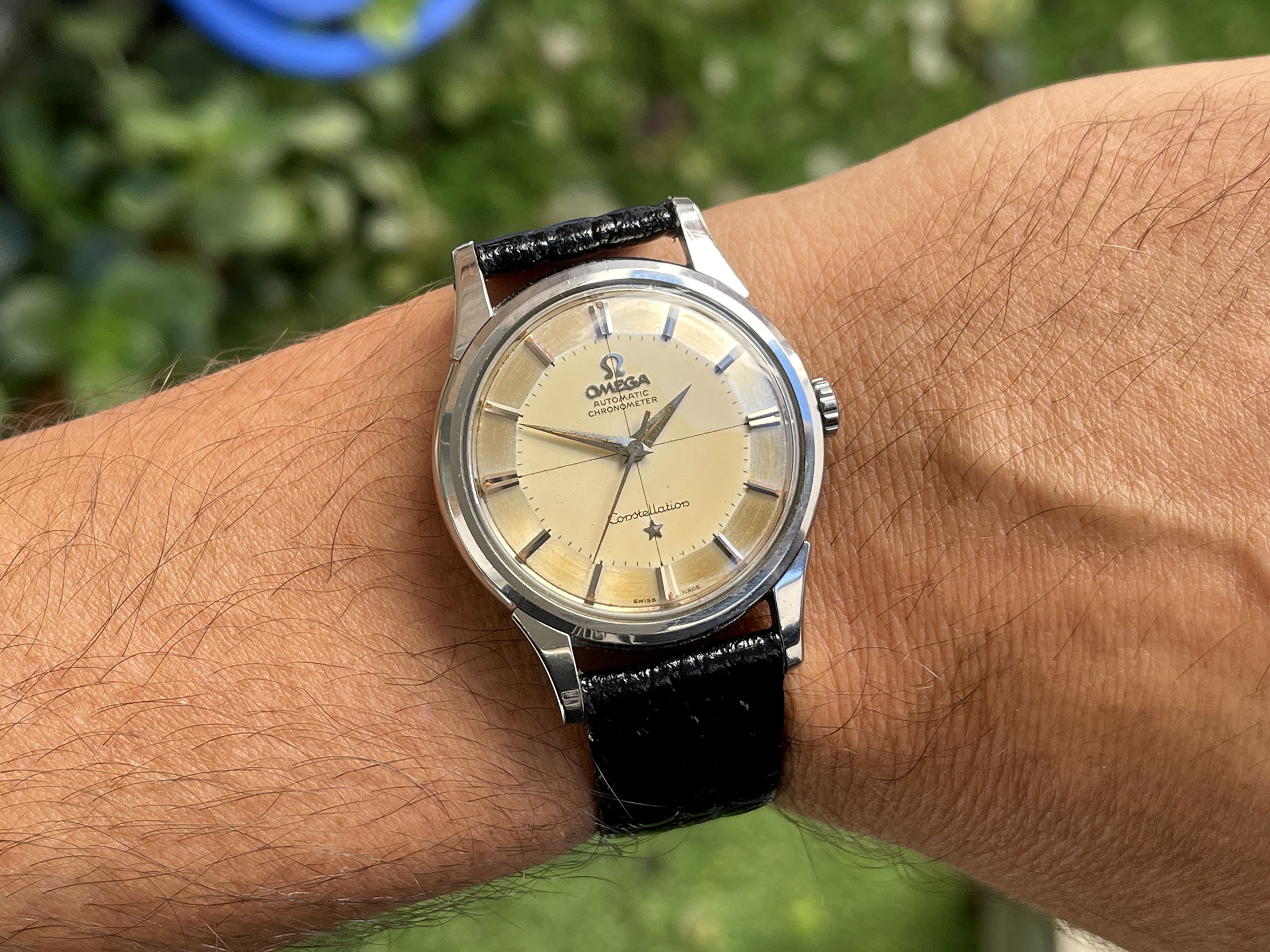 OMEGA CONSTELLATION "PIE PAN" 1960 - Reloj vintage suizo automático CHRONOMETER Cal. 551 Ref. 14381-8 *** EXCEPCIONAL ESFERA TROPICAL ***