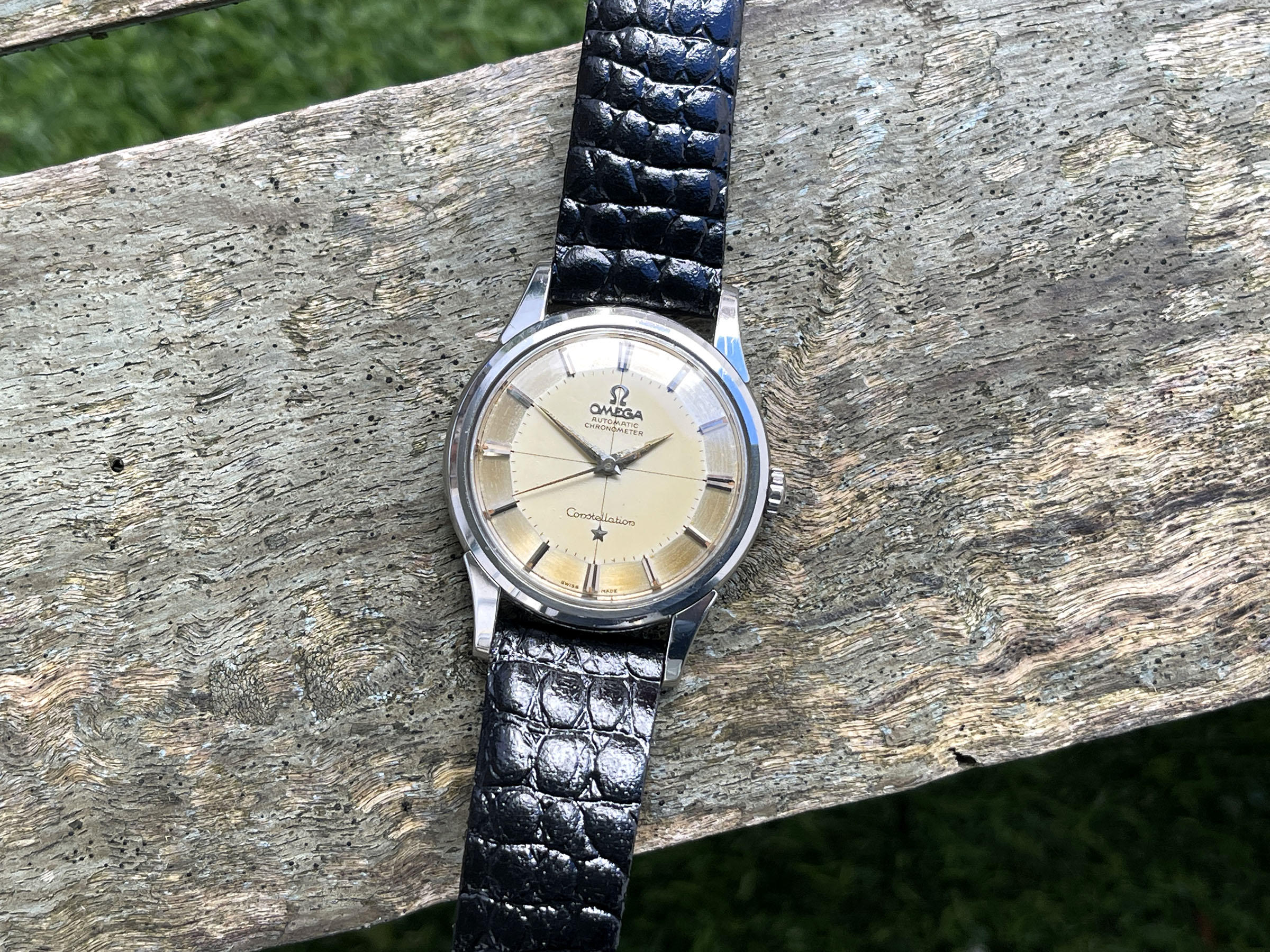 OMEGA CONSTELLATION "PIE PAN" 1960 - Reloj vintage suizo automático CHRONOMETER Cal. 551 Ref. 14381-8 *** EXCEPCIONAL ESFERA TROPICAL ***