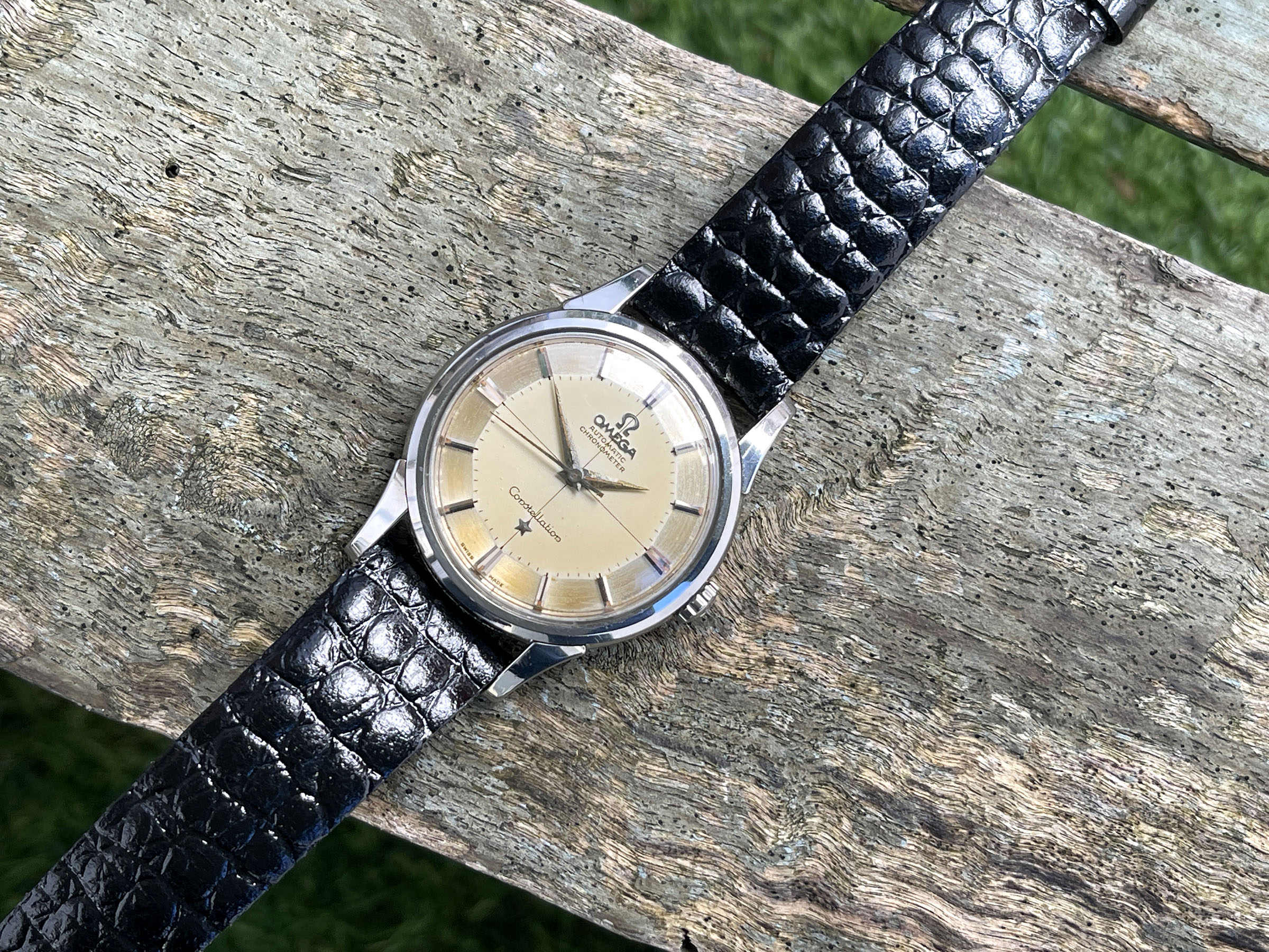 OMEGA CONSTELLATION "PIE PAN" 1960 - Reloj vintage suizo automático CHRONOMETER Cal. 551 Ref. 14381-8 *** EXCEPCIONAL ESFERA TROPICAL ***